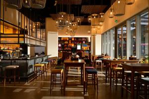 Wink Hanoi Westlake, Unscripted by Hyatt - 24 Hours stay