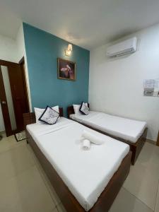 Lunaria Hotel - Khách Sạn Ánh Trăng