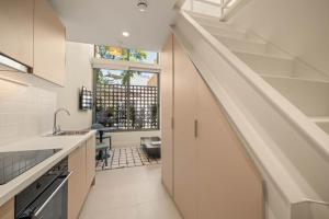 KERA by Zoia Living