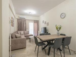 Juliano Athens Residence