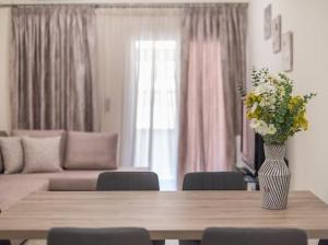 Juliano Athens Residence