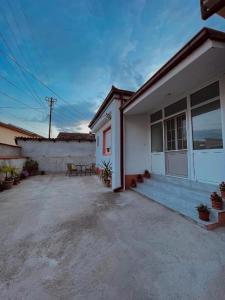 Eleni Apartment