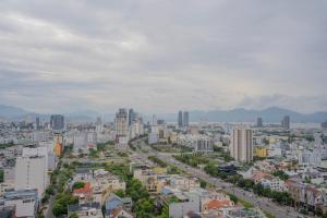 1-Bedroom Apartment with a Private Balcony and Sea View