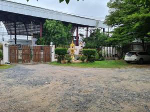 Sansabai House