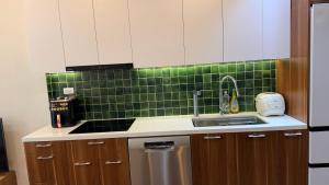 Lake view Full-house Apt, G3 VinHomes Greenbay