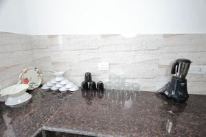 White House 2 BHK
