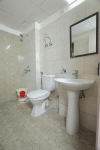 White House 2 BHK