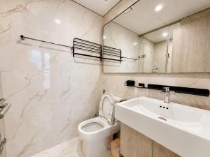 Vinhomes Smart City Lyd Apartment