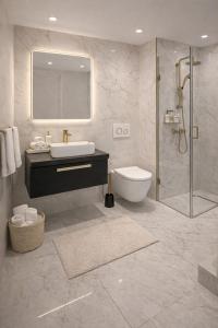 Hanza Tower BLACK 22 SPA & Pool & Sauna & Jacussi