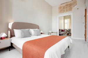 Just on Galata Tower Square - Amazing view - 2BR