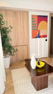 Elegant & Bright Studio - Unique Style