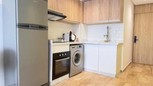 Elegant & Bright Studio - Unique Style
