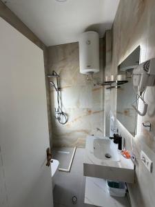 Koloseu Apartment