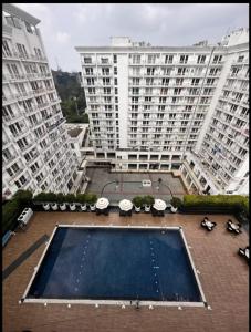 घर-आना Vintage Vibes Pool view Top floor