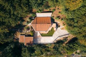 Meraview Suites