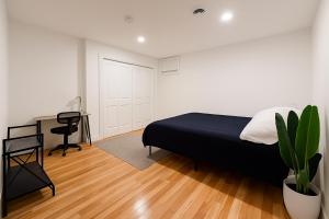 Charming 1-Bed Apt WiFi, Fully Equipped Kitchen