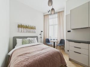 Compact Studio - Art Noveau Quarter