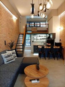 Kogevina Industrial Loft