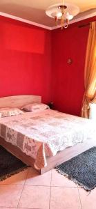 Yiotas house, free parking