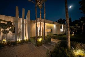 Villa Maha - Piscine Chauffée, Padel, Spa, Jaccuzi et Salle de Sport - Marrakech