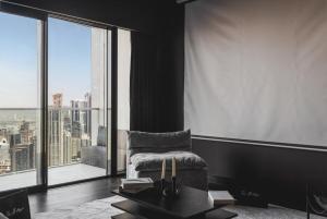 2BR Downtown Dubai - Burj Fountain Views - 100 TV