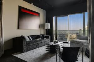 2BR Downtown Dubai - Burj Fountain Views - 100 TV