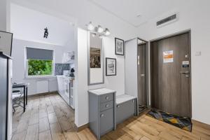 Warsaw Ursynów Apt - 64 m2, Balcony & Metro nearby by Rentujemy