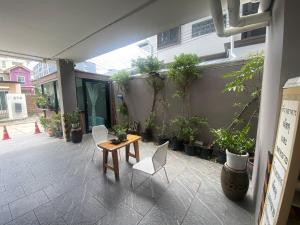 2 BR Apartment in On Nut Sukhumvit