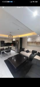 f2 panoramic view