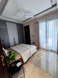 Ananda, Modern 2BHK with Balcony, South Delhi