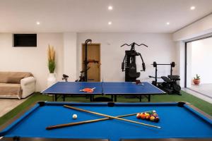 Crethion A Private Cretan Sanctuary , Pool, Jacuzzi, Gym & Entertainment