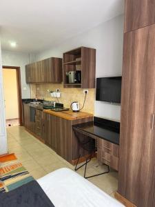 West suites furnished apartments
