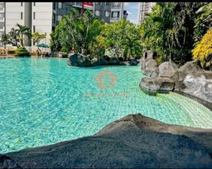 Large 3BR Rasuna Apt with Pool & Wi-Fi by 2ndHome