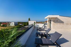 Villa LaMag - Sunset View Apartment