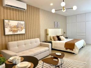 Modern Loft w Rooftop Pool - Zona Dorada