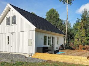 4 person holiday home in NORRTÄLJE-By Traum