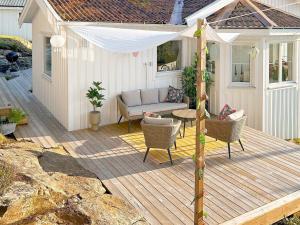 7 person holiday home in LJUNGSKILE-By Traum