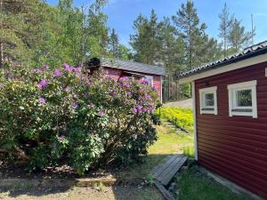 6 person holiday home in Djurhamn