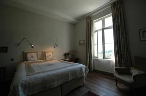 B&B / Chambres d'hotes Chateau Le Tour - Chambres d'Hotes : photos des chambres