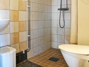 8 person holiday home in UDDEVALLA-By Traum
