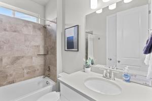 Escondido 2343 & 2355 Retreat Connected homes with 10 Bedrooms, sleeps 40, and endless amenities!