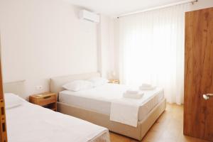 LOVIA Apartments