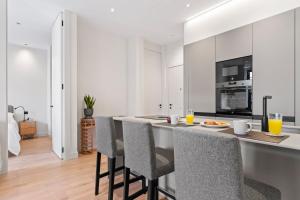 Espectacular apartamento en el centro, a 3 min de la playa de San Lorenzo