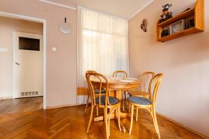 Sopot Peaceful Retreat Apartment by BookingHost