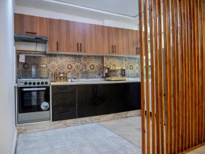 DownTown Suites