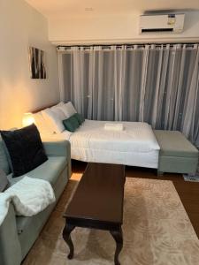 Knightsbridge Residences - Spacious & Comfy Studio
