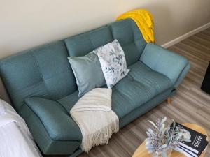 Virgo Nest Rentals - Avida Riala IT Park - City View