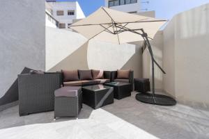 Élégant Studio - Rooftop - Vue CFC - Parking