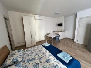Monolocale Onda Blu