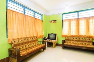 Hotel O Aashna
